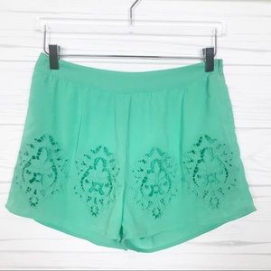 Blu Pepper Shorts - Small